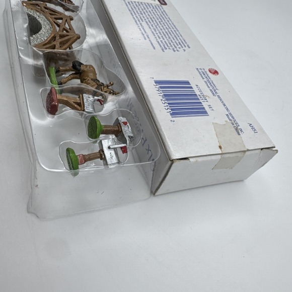 Liberty Falls Miniature Figurines Accessory Set Vtg‎ 90s Horses Mailboxes Bridge - Picture 9 of 11